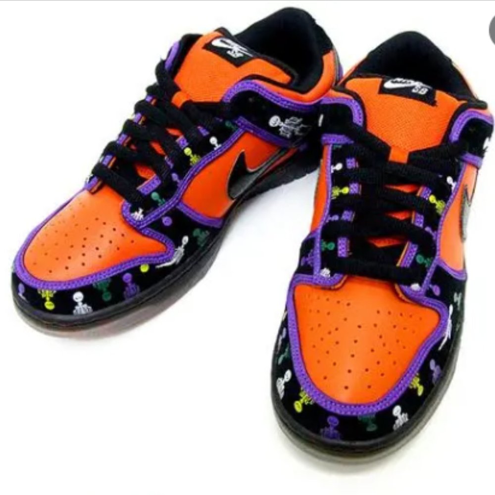 Day of the Dead Nike SB